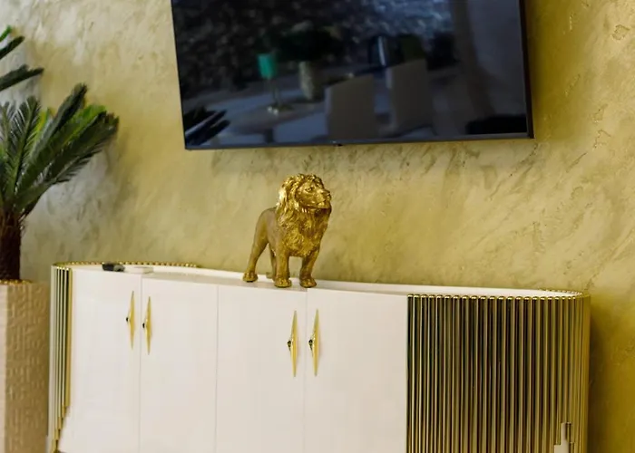 Buildings 公寓 那沃达利