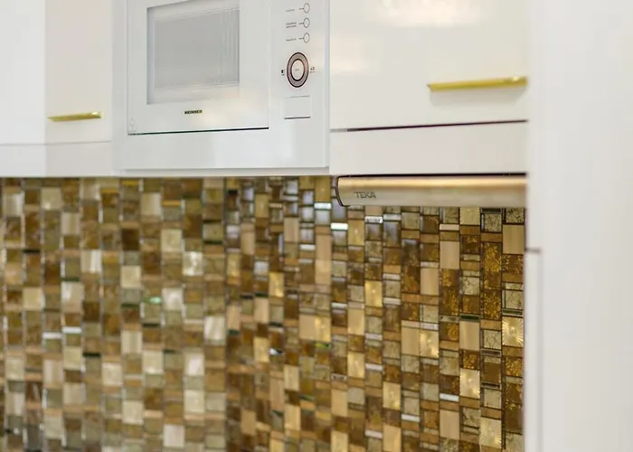 Buildings * 那沃达利