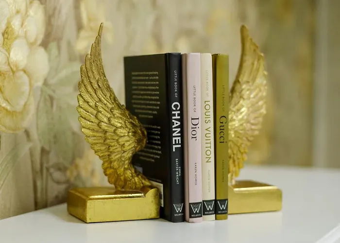 Buildings 那沃达利